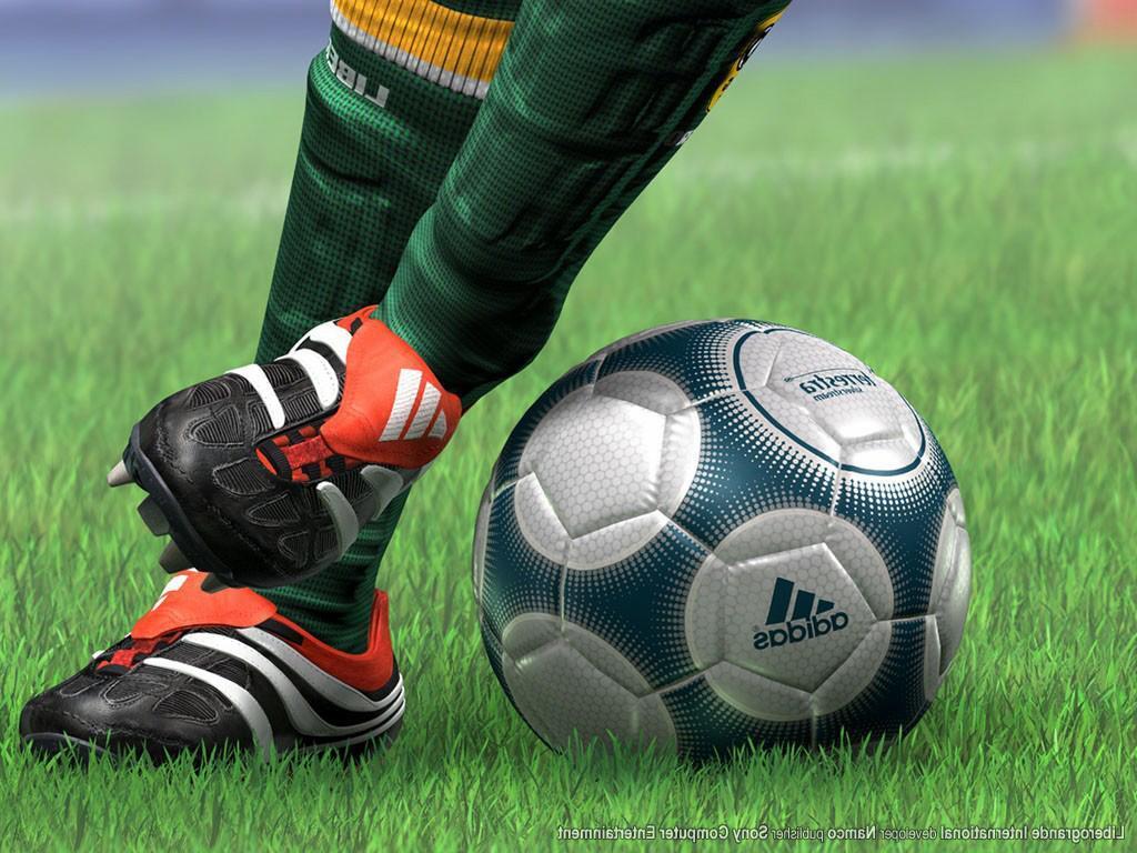 3D足球塞班手机版下载_3D足球免费版下载_3