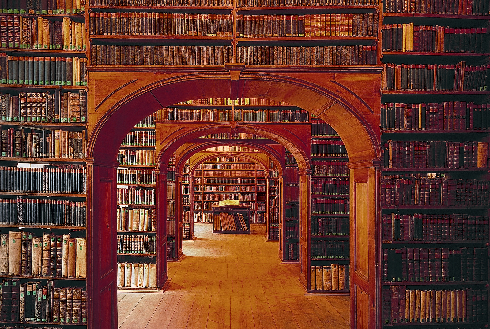 Bibliotehk